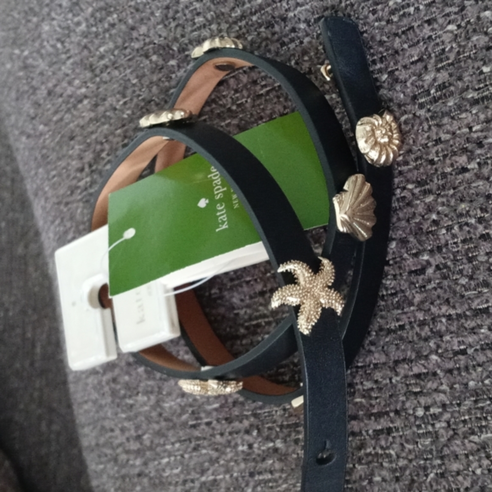 🆕 🖤Kate Spade🖤 - Leather Skinny Seashell Belt